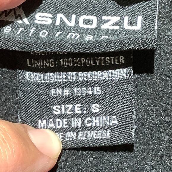 Snozu Performance Softshell Jacket Women’s Small — Hooded, Winter, Outdoor - Picture 3 of 4